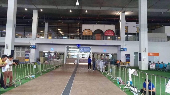 Phuket Arrivals Barriers